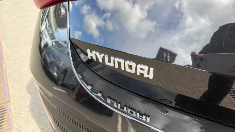 Hyundai i20 1.0T GDi 48V MHD SE Connect 5dr DCT Petrol Hatchback